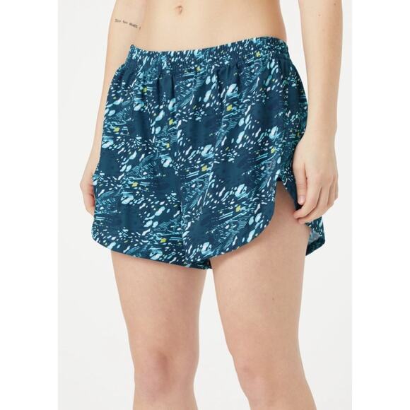 TASC Recess 2-in-1 Shorts Size Small NWT Teal Oasis Run Running Activewear Gym